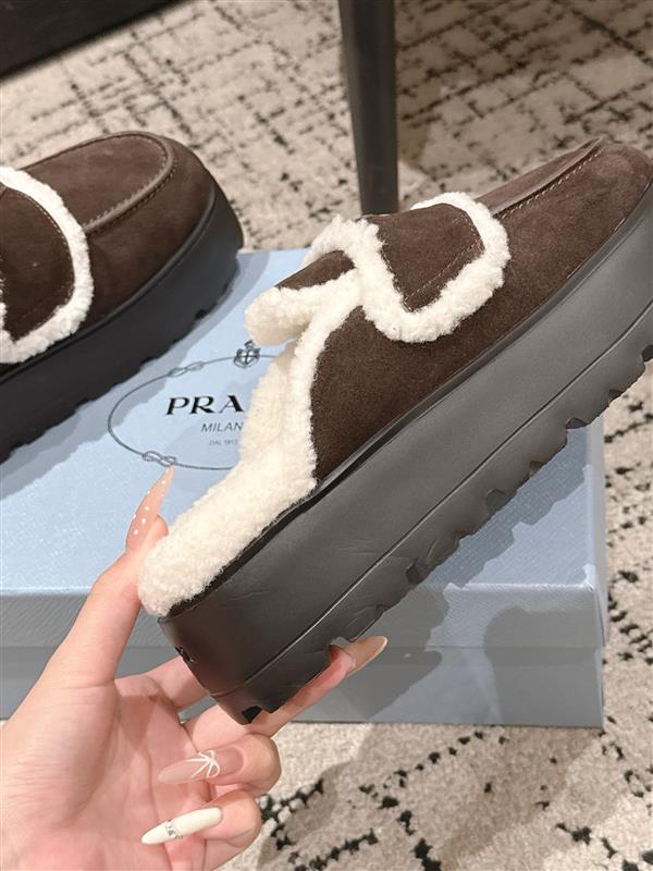 2025126104416742 270